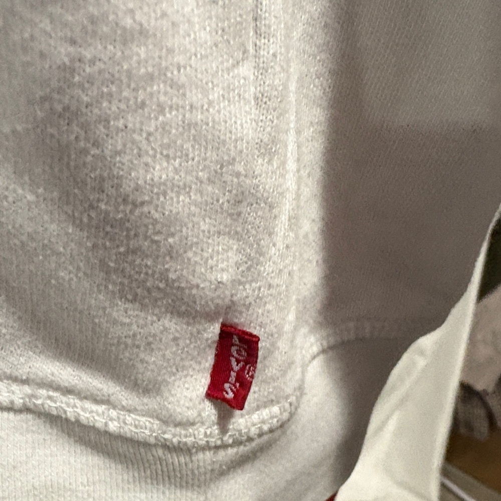 Levi's White Sweatshirt with Red Logo MM86 - Picture 5 of 7